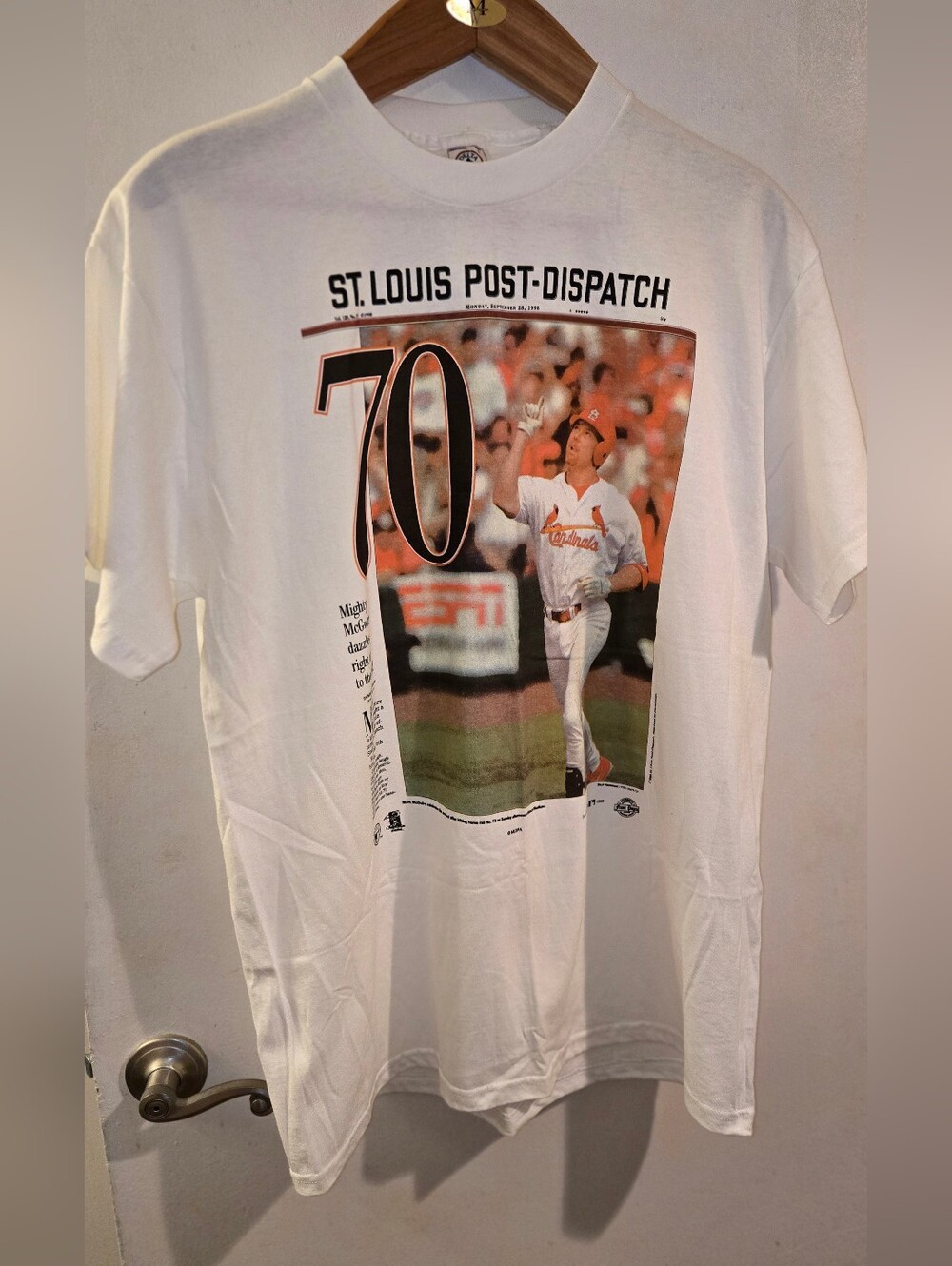 Deadstock Vintage 1998 Mark McGwire 70 Home Run Shirt L NWT Post-Dispatch NOS